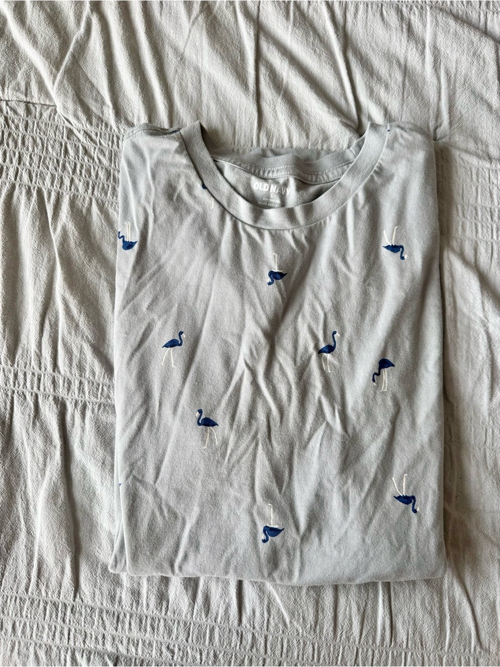 Old Navy Light Gray Tee with Navy Flamingo print